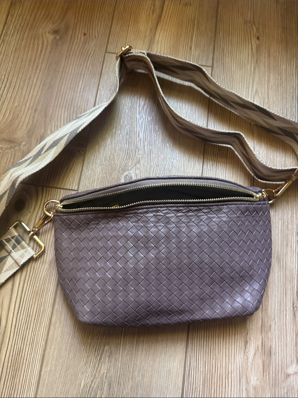 Woven Crossbody Bag with Adjustable Strap